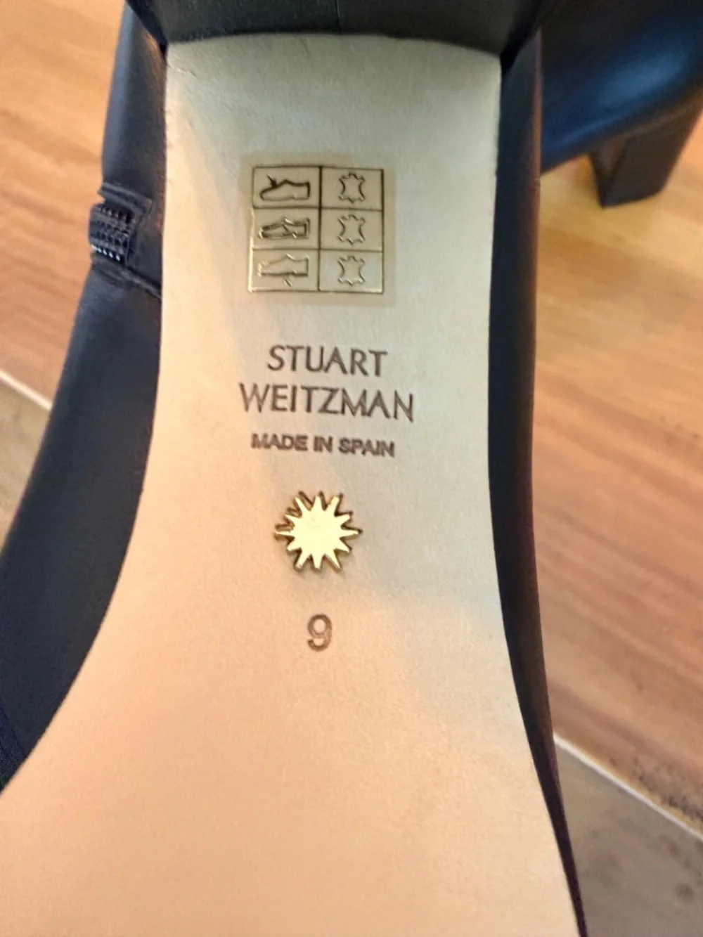 New In Box Stuart Weitzman 